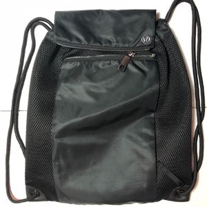 Lululemon In A Cinch Pack
